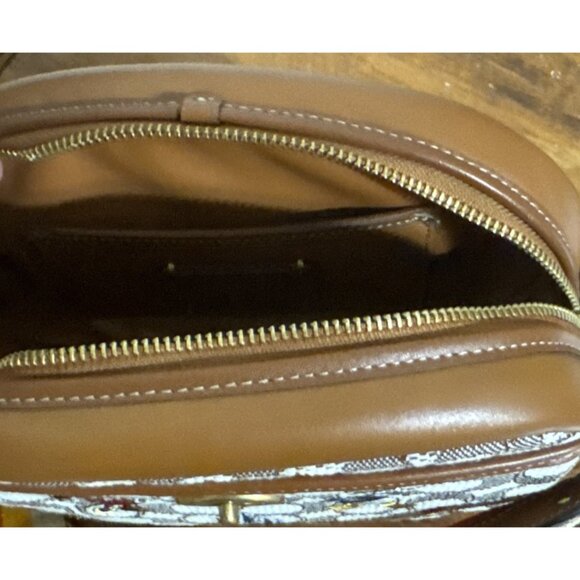 Disney X Coach Camera Bag With Mickey Mouse And Friends + Credit Card Holder - Picture 9 of 11